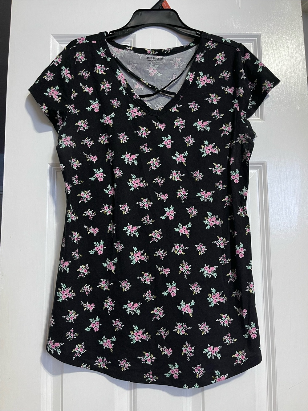 Joe Boxer Black Floral Crisscross V-Neck Short Sleeve Top